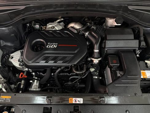 Used 2018 Hyundai Santa Fe Sport FWD image 32