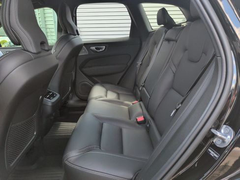 Used 2026 Volvo XC60 B5 Ultra w/ Protection Package Premier AWD/4WD image 31