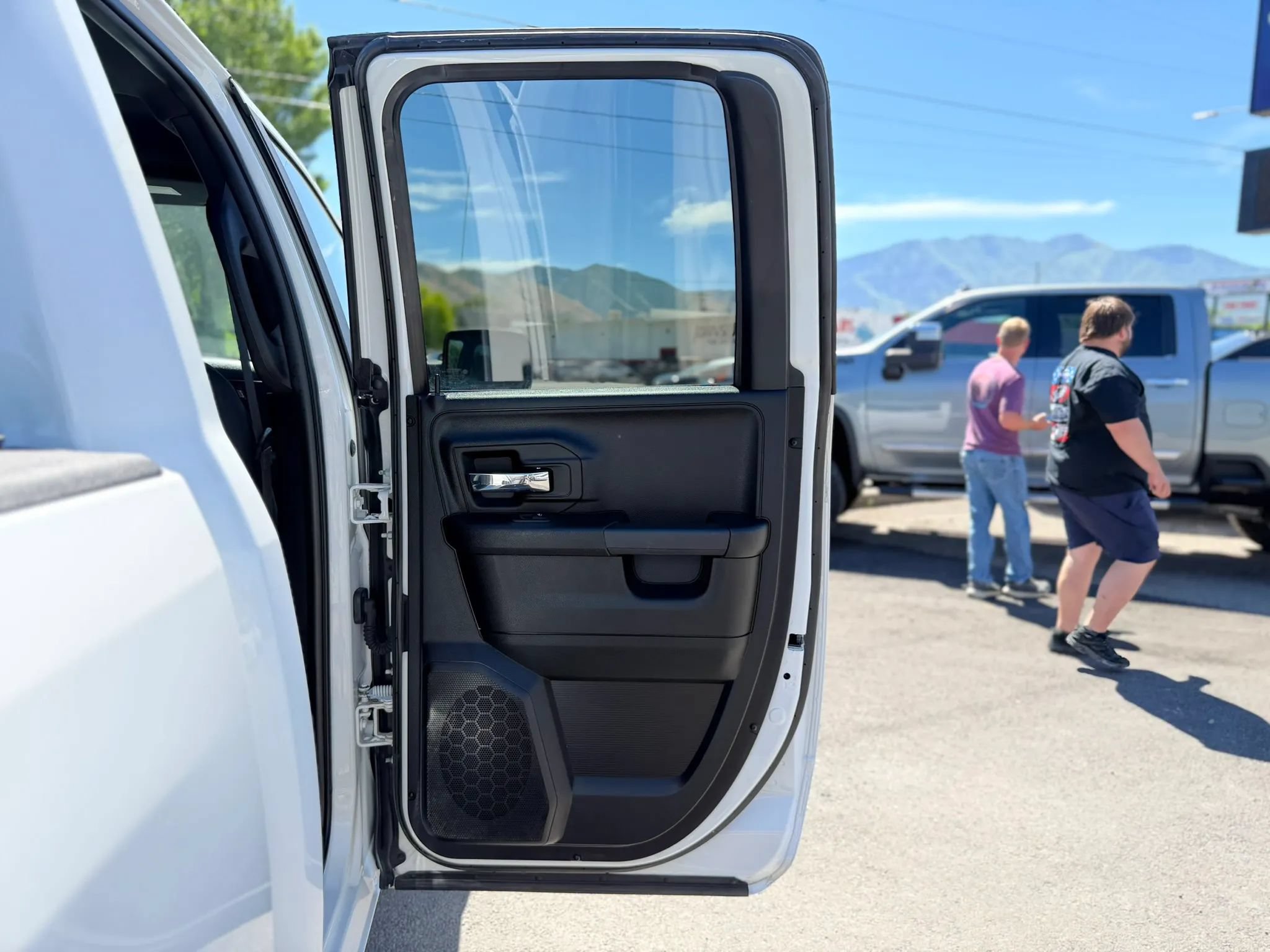 Used 2023 RAM 1500 Warlock w/ Electronics Group AWD/4WD image 17