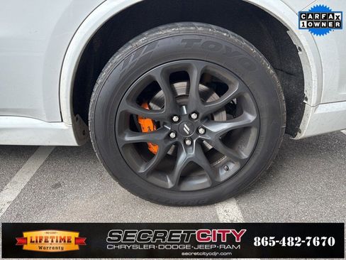 Used 2023 Dodge Durango R/T w/ Hemi Orange Plus Package image 22