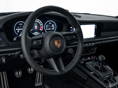 Certified 2026 Porsche 911 GT3 RWD image 16