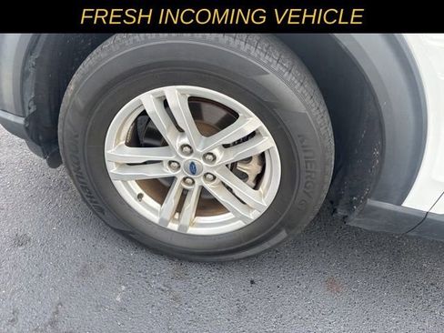 Used 2023 Ford Explorer XLT w/ Equipment Group 202A image 10