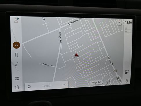 Certified 2025 Land Rover Defender 90 X-Dynamic SE image 14