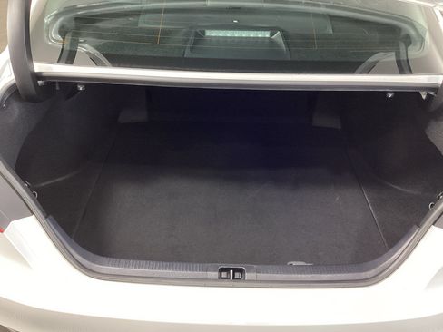 Used 2023 Toyota Camry XLE FWD image 13