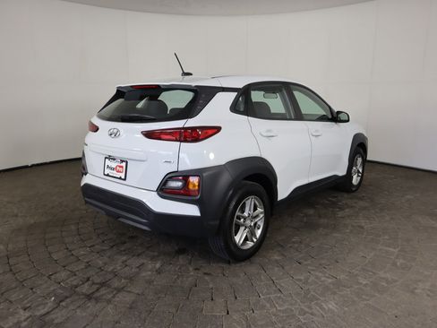 Used 2018 Hyundai Kona SE image 9