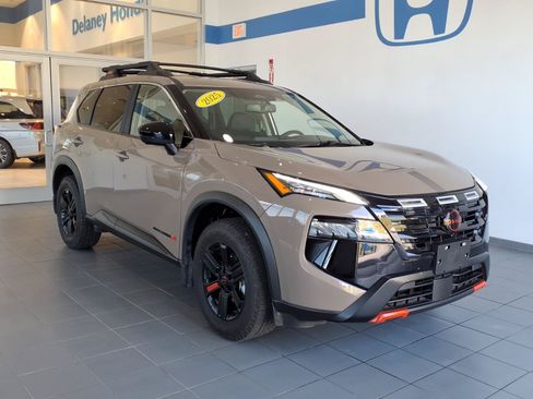 Used 2025 Nissan Rogue SV w/ Rock Creek Premium Package AWD/4WD image 1