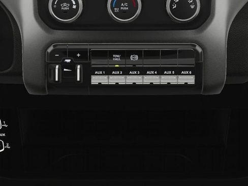 New 2024 RAM 2500 Tradesman AWD/4WD image 21