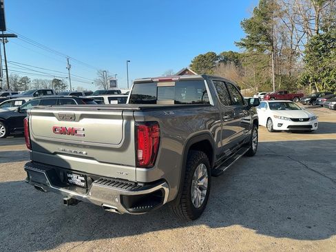 Used 2019 GMC Sierra 1500 SLT w/ SLT Premium Plus Package image 5