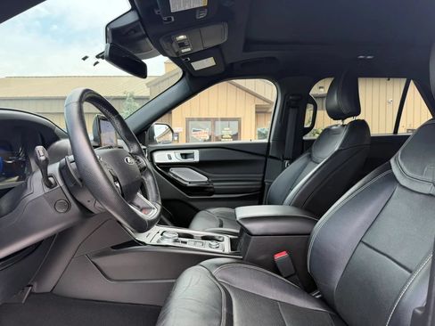 Used 2021 Ford Explorer ST w/ ST Street Pack AWD/4WD image 17
