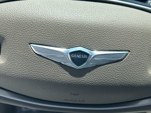 Used 2021 Genesis GV80 2.5T w/ Prestige Package 05 RWD image 25
