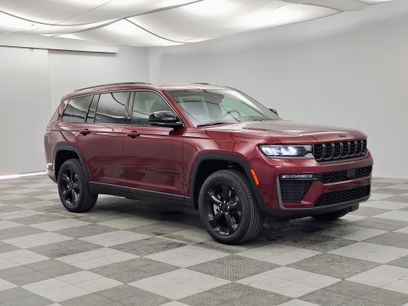 New 2026 Jeep Grand Cherokee L Limited w/ Limited Altitude Package