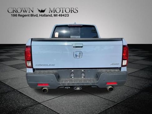 Used 2023 Honda Ridgeline RTL-E image 11