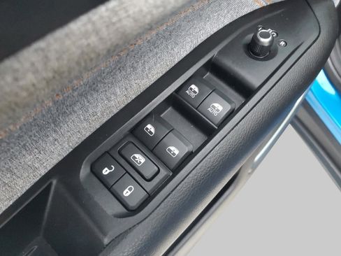 Certified 2022 Jeep Compass Sport image 19