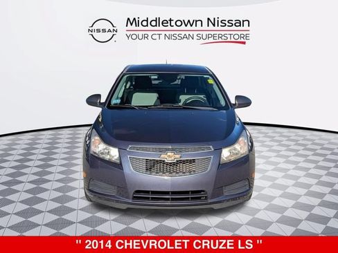 Used 2014 Chevrolet Cruze LS FWD image 8