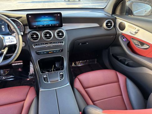 Used 2022 Mercedes-Benz GLC 300 4MATIC image 34