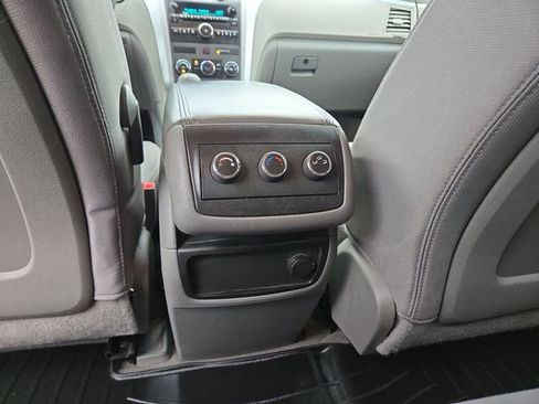 Used 2012 Chevrolet Traverse LS AWD/4WD image 30