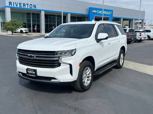 Used 2023 Chevrolet Tahoe LT w/ Luxury Package AWD/4WD image 12