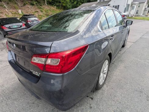 Used 2017 Subaru Legacy 2.5i w/ Alloy Wheel Package AWD/4WD image 10