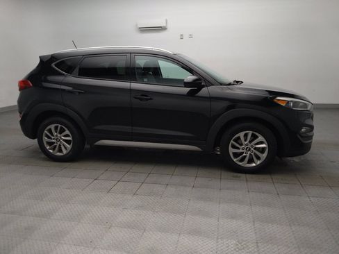 Used 2017 Hyundai Tucson SE w/ SE Popular Package 02 FWD image 11