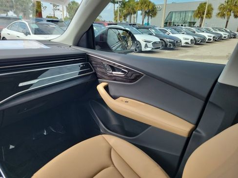 Certified 2025 Audi Q8 Premium Plus image 14