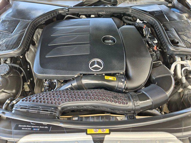 Used 2019 Mercedes-Benz C 300 Sedan image 23