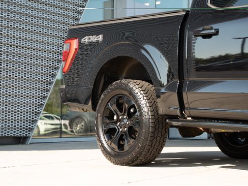 Used 2023 Ford F150 Platinum w/ Equipment Group 701A High AWD/4WD image 35