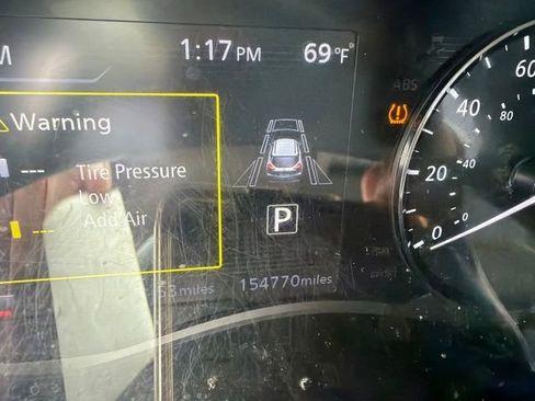 Used 2021 Nissan Kicks SV FWD image 15