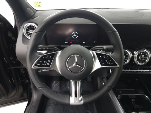 Certified 2026 Mercedes-Benz GLA 250 4MATIC image 11