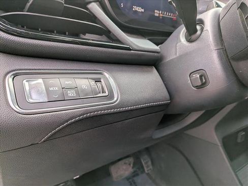 Used 2025 Buick Enclave Avenir w/ Super Cruise Package image 16