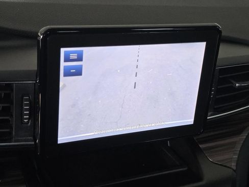 Used 2020 Ford Explorer Limited w/ Class III Trailer Tow Package AWD/4WD image 21