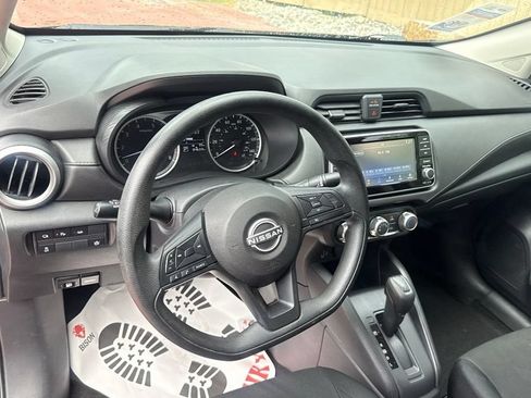 Used 2024 Nissan Versa S w/ Trunk Package FWD image 14