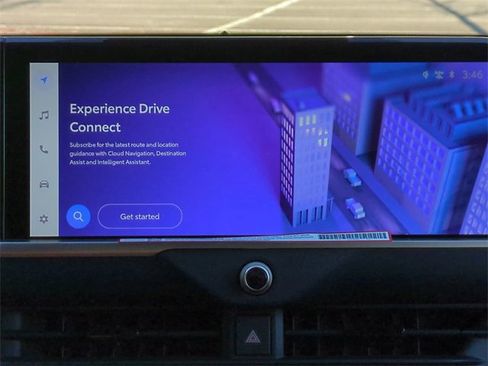 New 2025 Toyota Crown Signia image 18