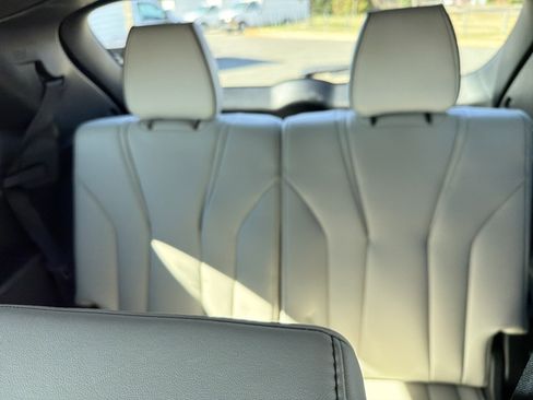 Used 2025 Acura MDX A-Spec image 32