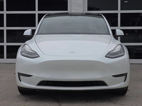 Used 2020 Tesla Model Y Long Range AWD/4WD image 10