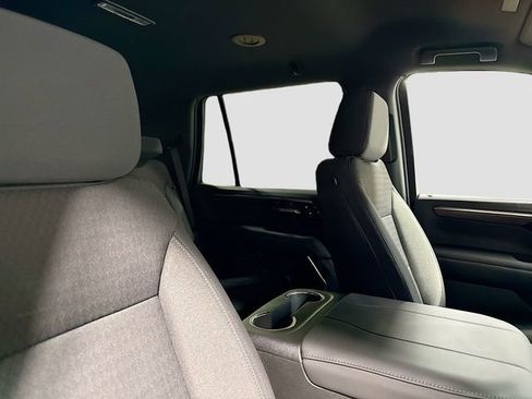 New 2026 Chevrolet Tahoe LS image 32