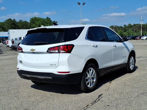 Used 2024 Chevrolet Equinox LT AWD/4WD image 17