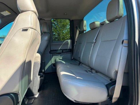 Used 2016 Ford F150 XL w/ Equipment Group 101A Mid AWD/4WD image 13