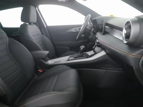 Used 2024 Alfa Romeo Tonale Ti image 32