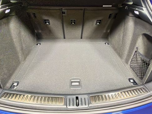 Certified 2026 Porsche Macan S AWD/4WD image 13