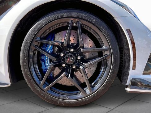 Used 2019 Chevrolet Corvette ZR1 w/ Battery Protection Package image 9