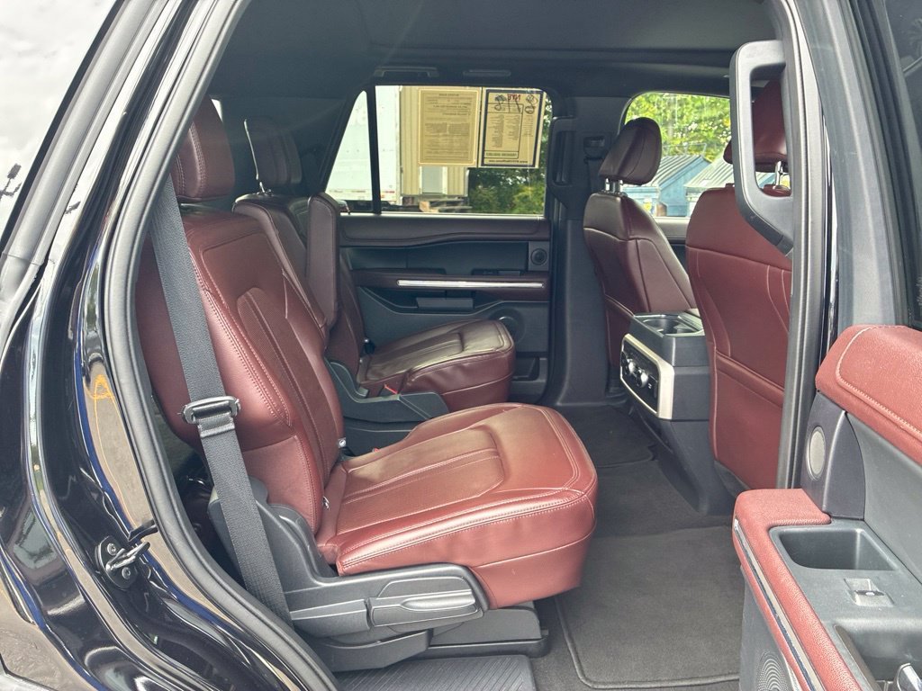 Used 2024 Ford Expedition Limited AWD/4WD image 59