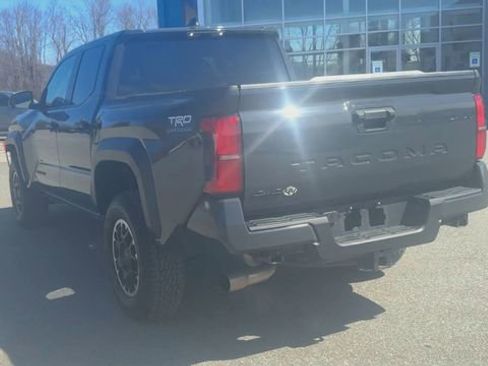 Used 2024 Toyota Tacoma TRD Off-Road AWD/4WD image 7