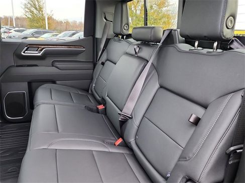New 2026 GMC Sierra 1500 Elevation w/ Elevation Premium Package image 17