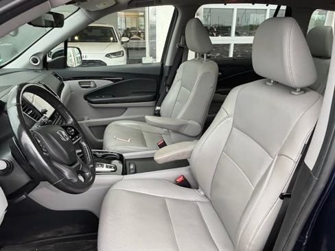 Used 2020 Honda Pilot Elite image 12