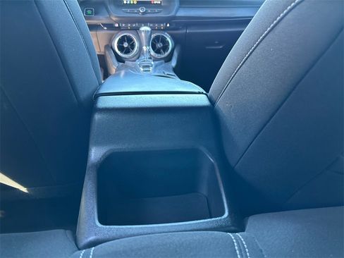 Used 2019 Chevrolet Camaro LT image 26