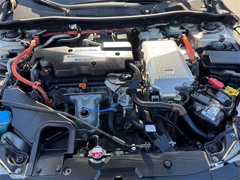 Used 2015 Honda Accord EX-L image 12