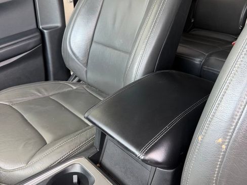 Used 2020 Ford Explorer 2WD image 14