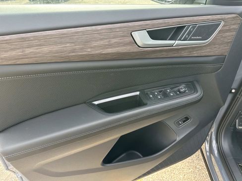 New 2026 Volkswagen Atlas SEL Premium R-Line image 17