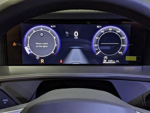 New 2026 Volkswagen Tiguan SE R-Line AWD/4WD image 15