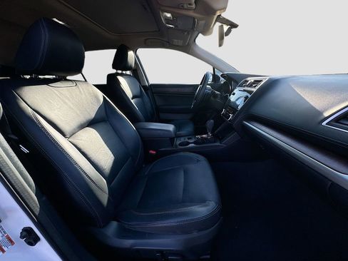 Used 2019 Subaru Outback 3.6R Limited w/ Popular Package #2 image 37